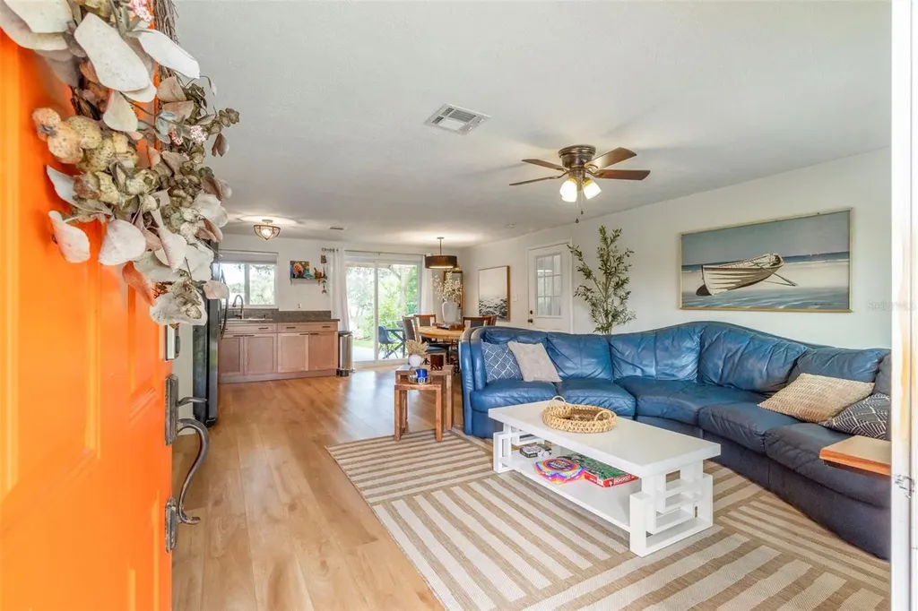 2586 Auburn Boulevard Port Charlotte FL 33948