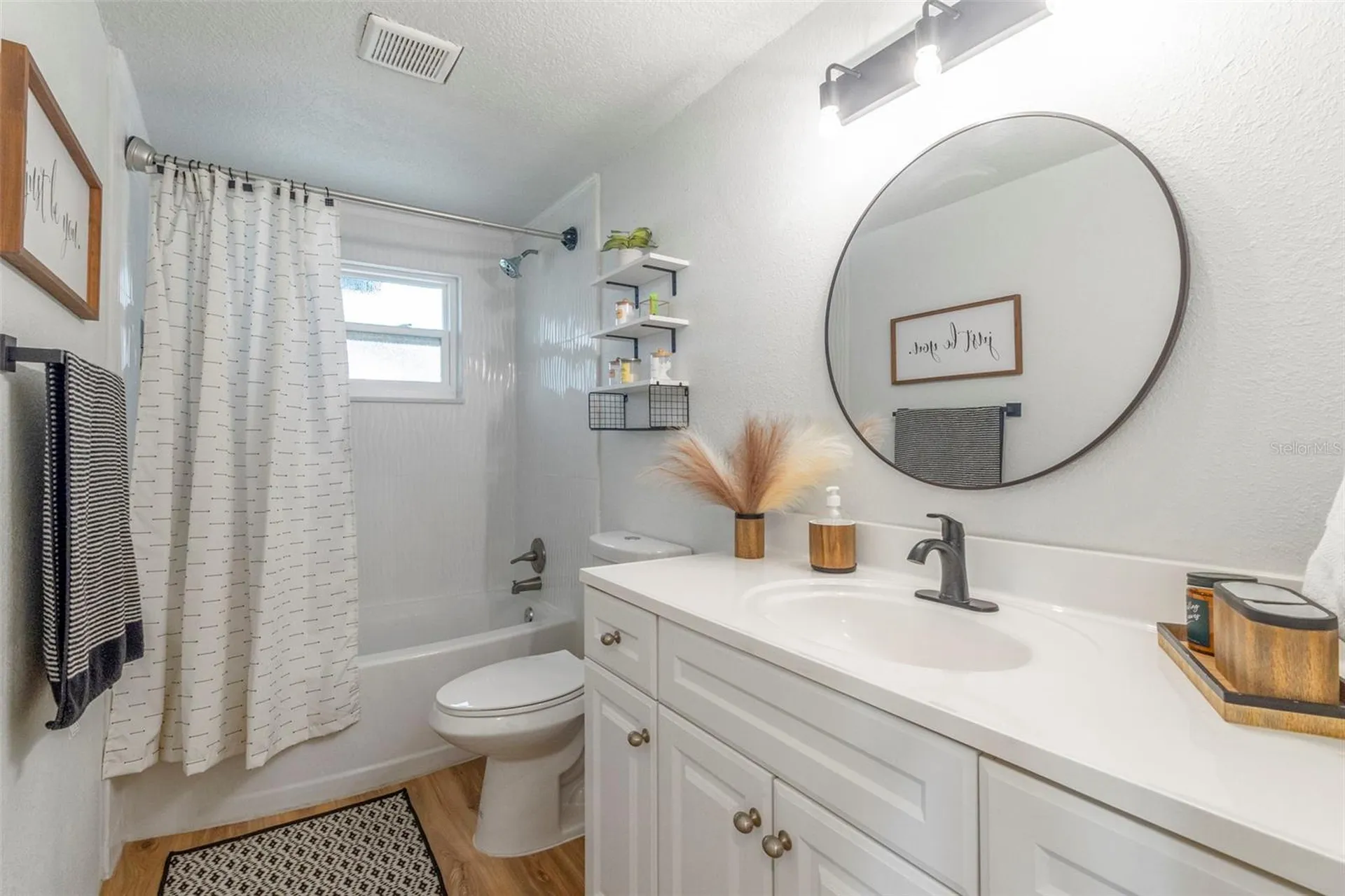 2586 Auburn Boulevard Port Charlotte FL 33948