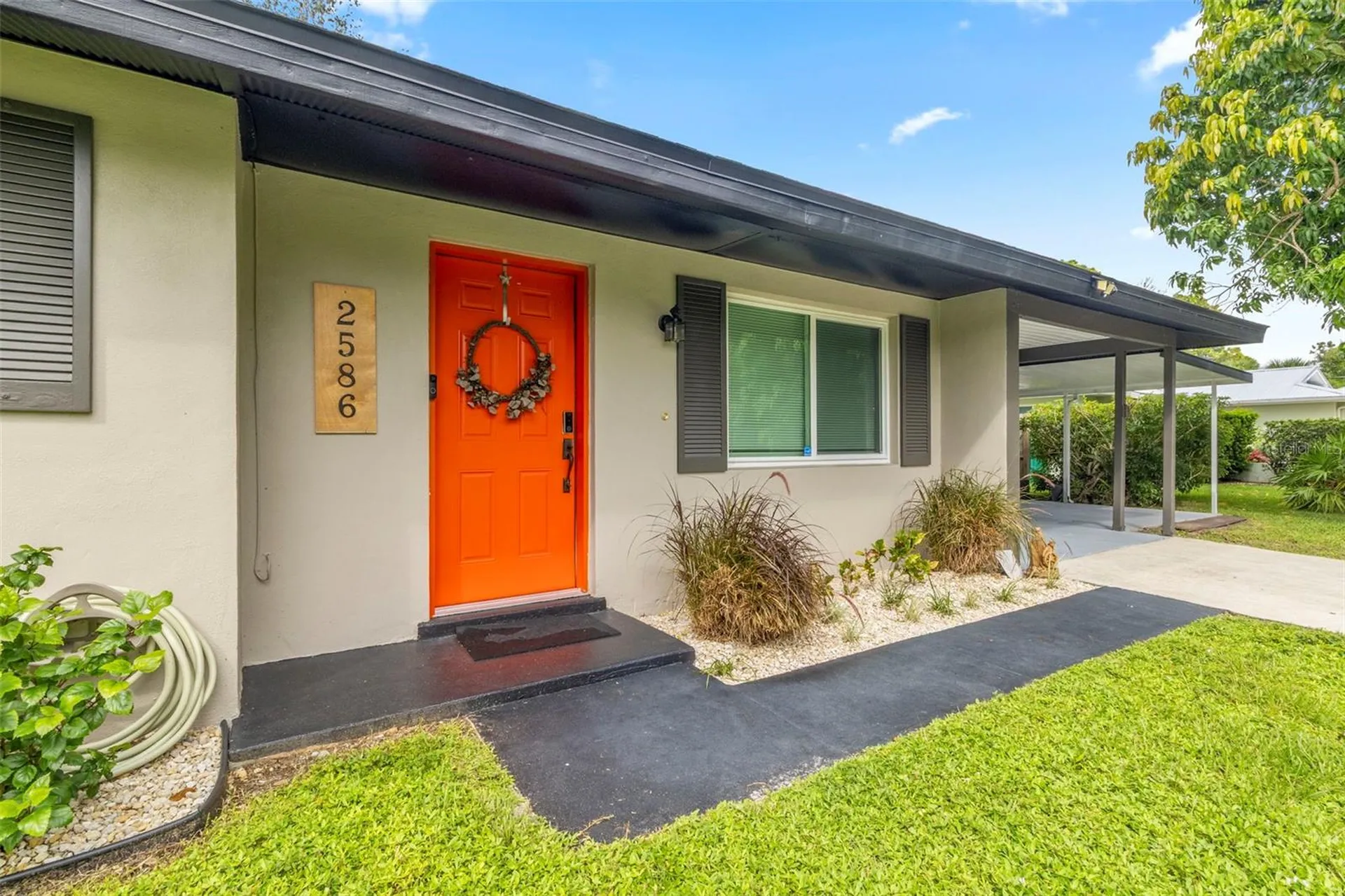 2586 Auburn Boulevard Port Charlotte FL 33948