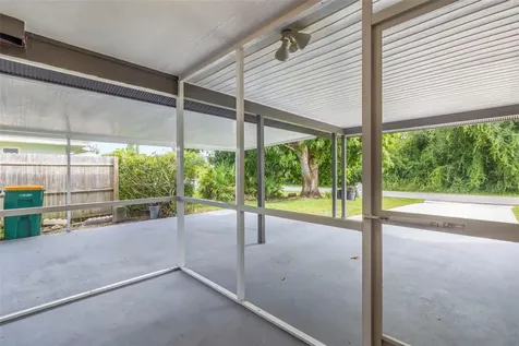 2586 Auburn Boulevard Port Charlotte FL 33948