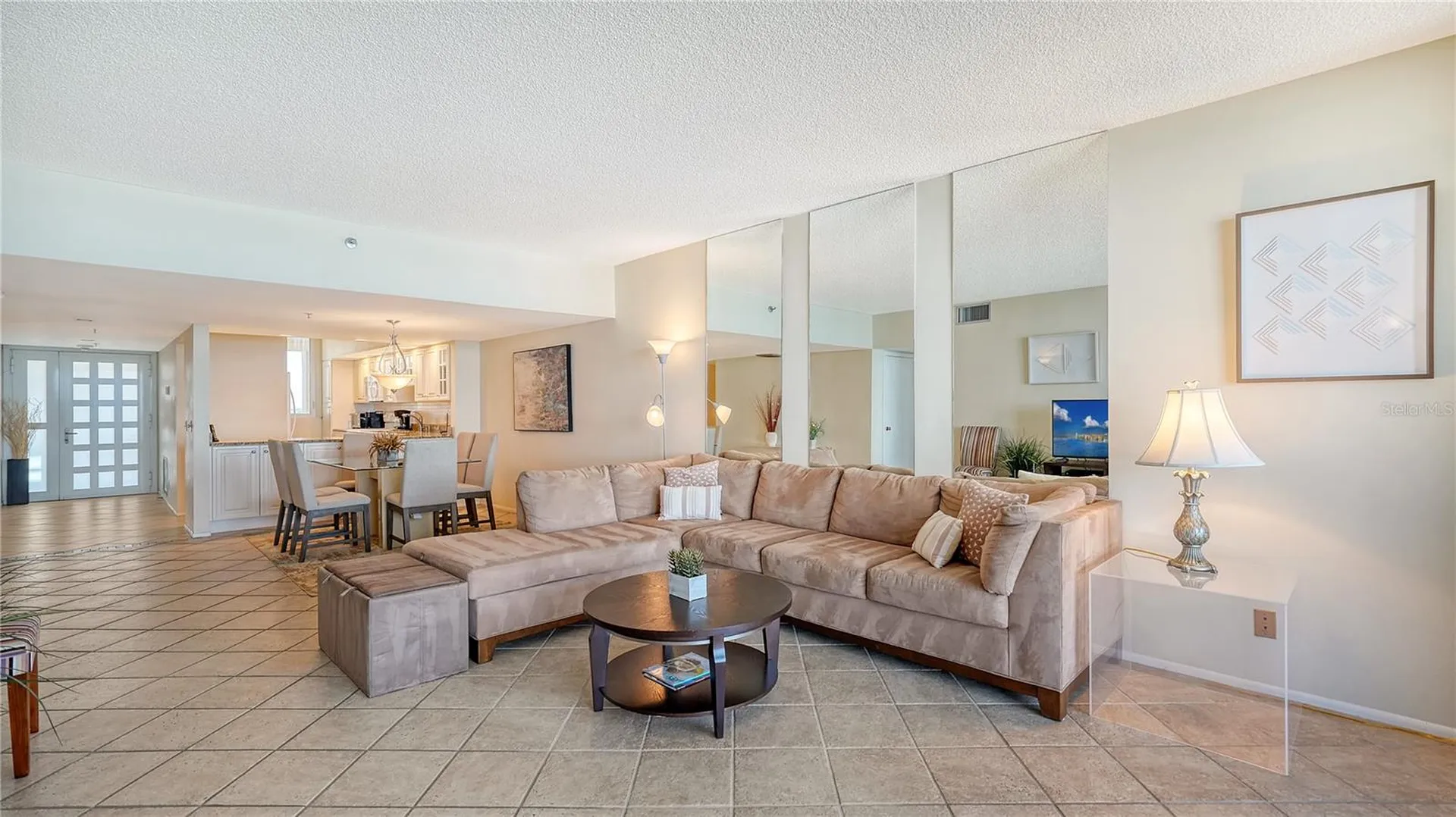 1055 Gulf Of Mexico Drive Longboat Key FL 34228
