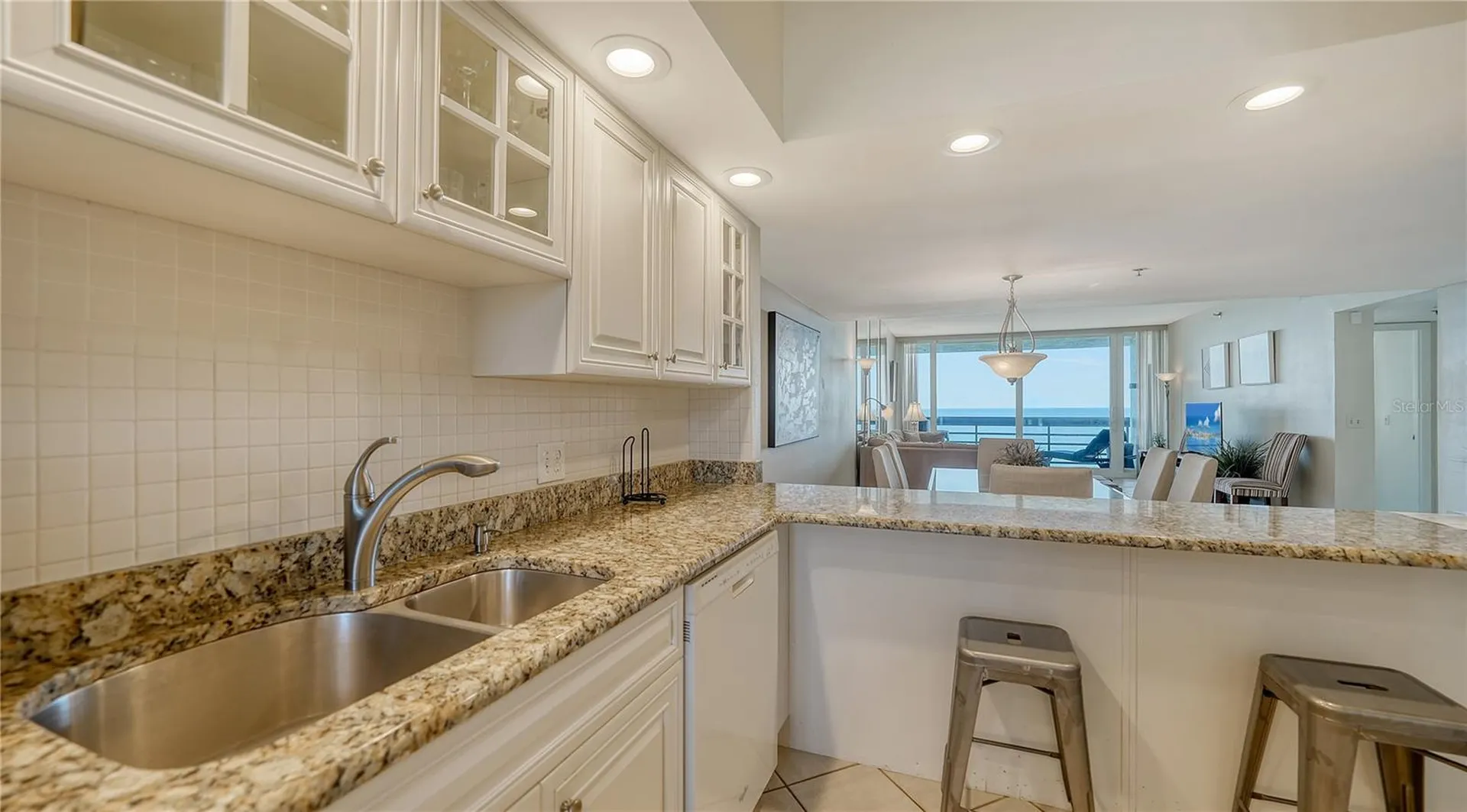 1055 Gulf Of Mexico Drive Longboat Key FL 34228