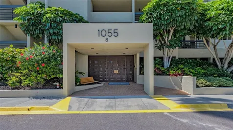 1055 Gulf Of Mexico Drive Longboat Key FL 34228