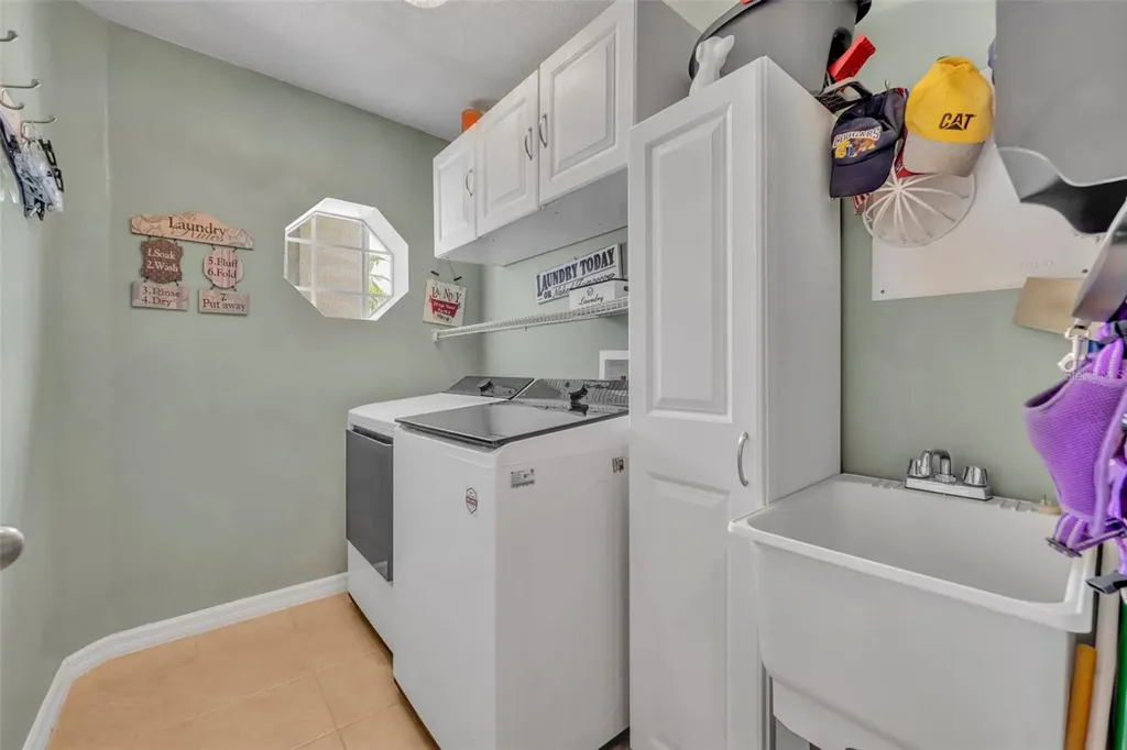 9809 Osprey Landing Drive Orlando FL 32832