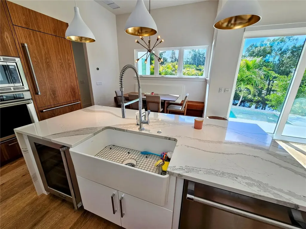 2408 Nassau Street Sarasota FL 34231