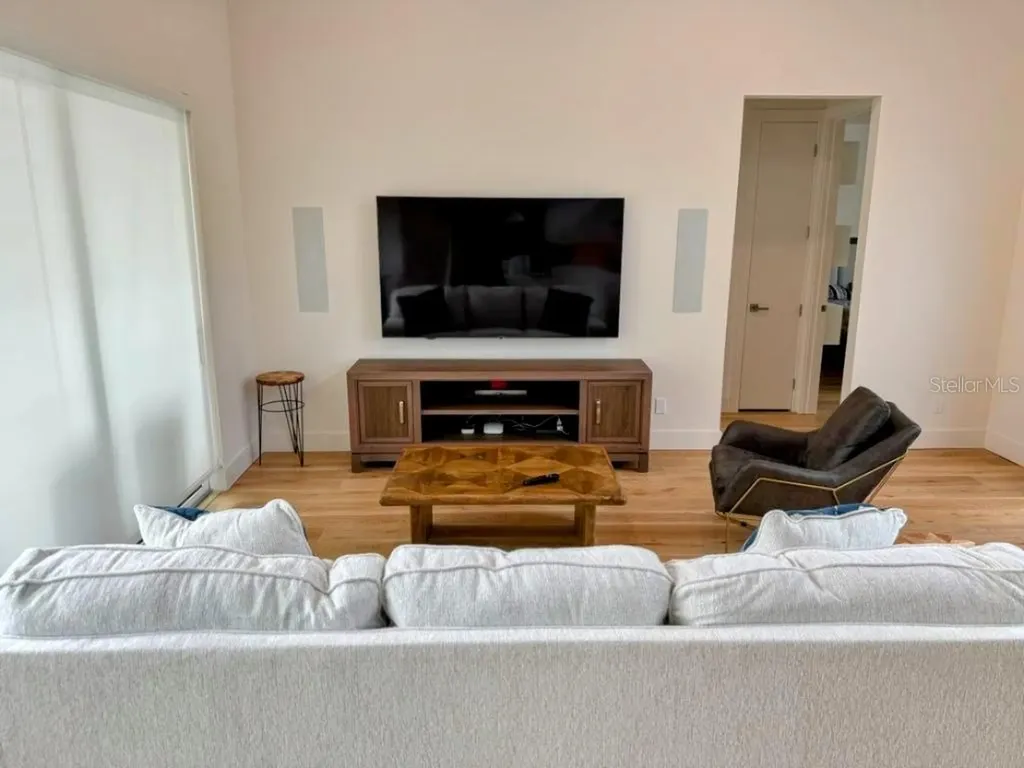 2408 Nassau Street Sarasota FL 34231