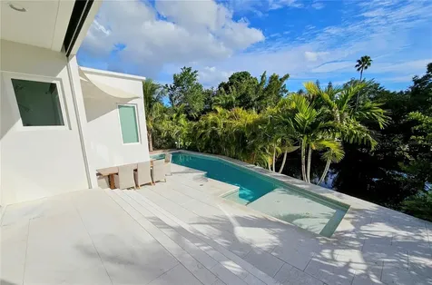 2408 Nassau Street Sarasota FL 34231