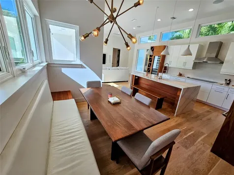 2408 Nassau Street Sarasota FL 34231