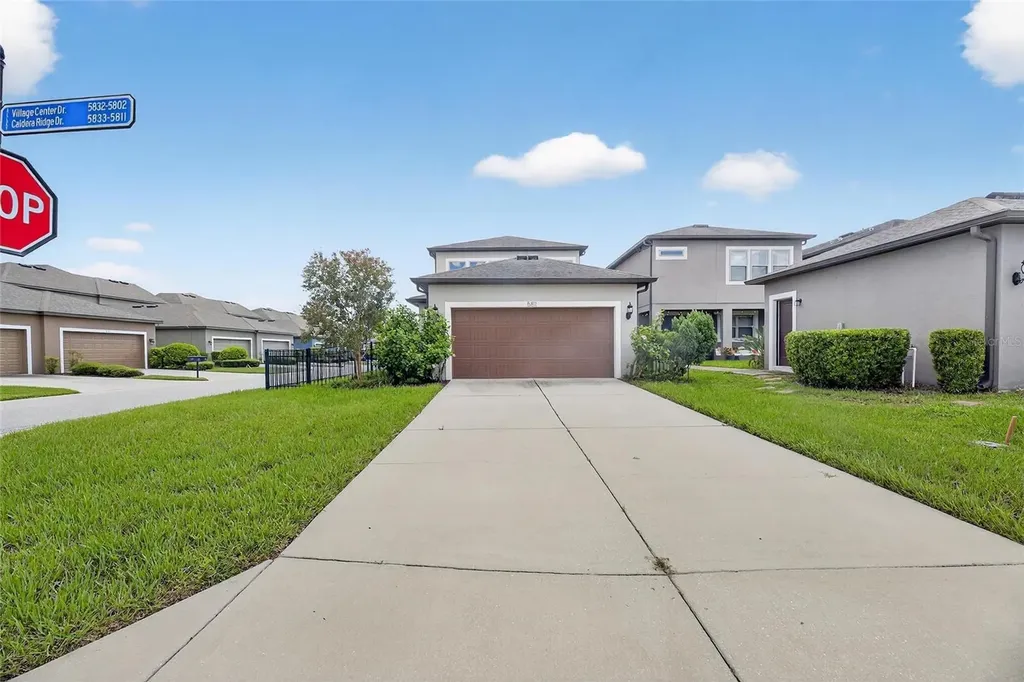 5811 Caldera Ridge Drive Lithia FL 33547