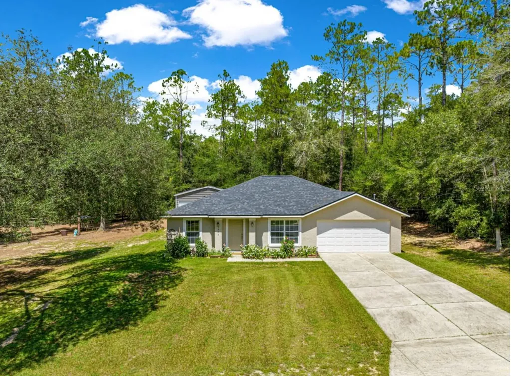 1423 W Hawk Lane Citrus Springs FL 34434