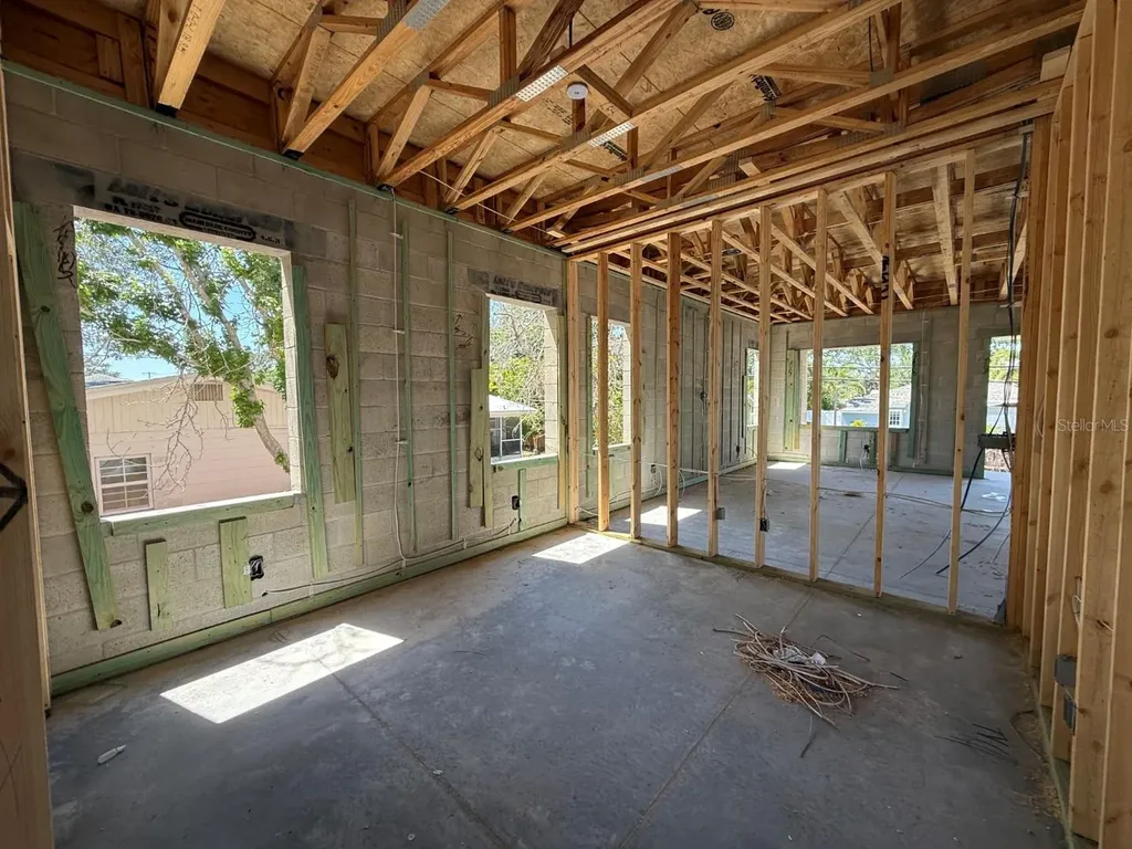 4703 W Fair Oaks Avenue Tampa FL 33611