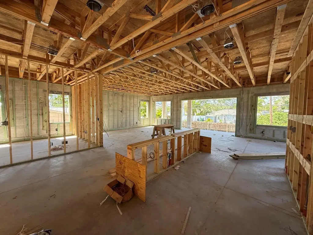 4703 W Fair Oaks Avenue Tampa FL 33611