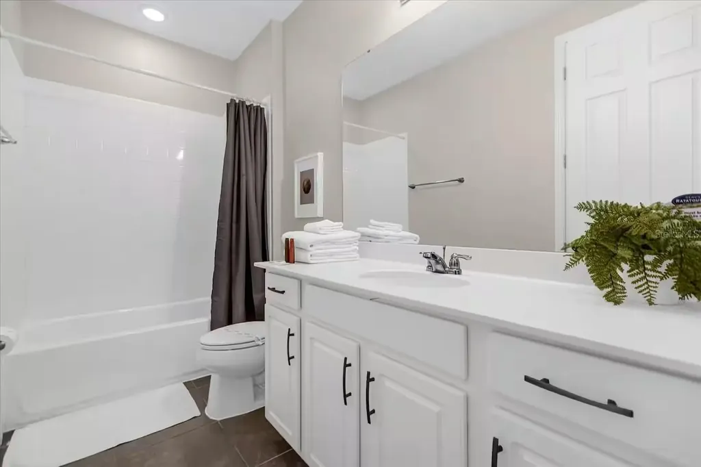 1580 Nassau Point Trail Kissimmee FL 34747