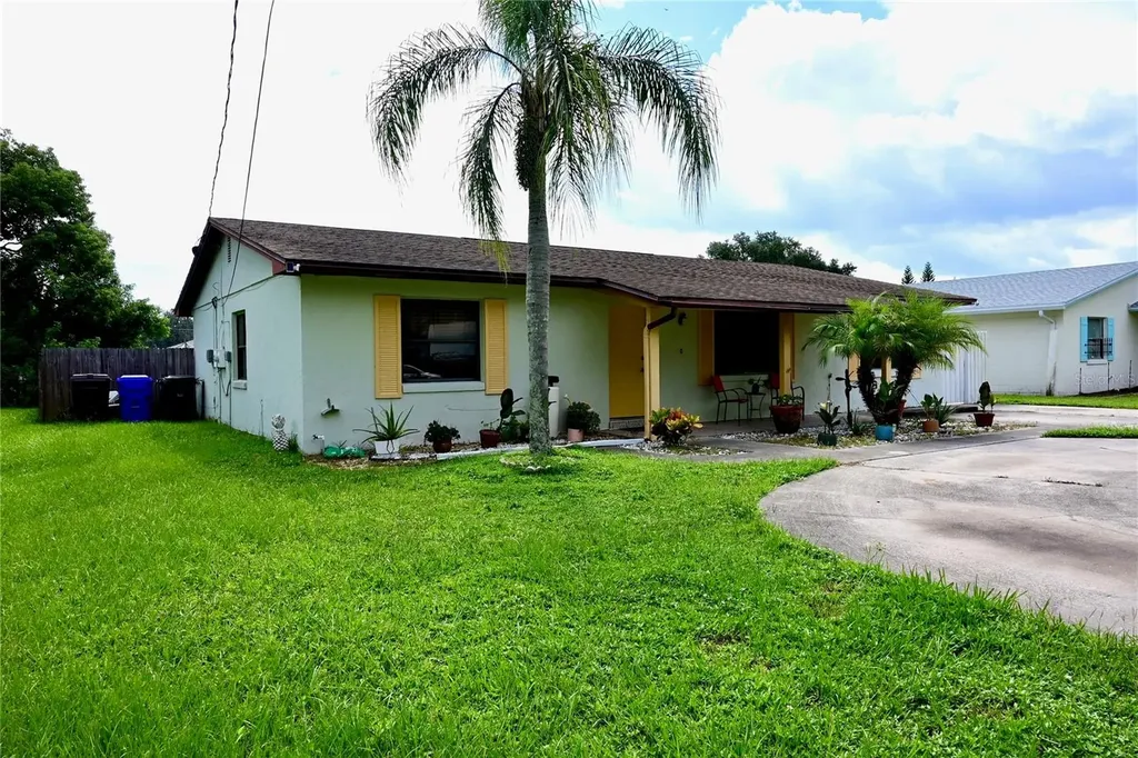 615 N Forrest Avenue Kissimmee FL 34741