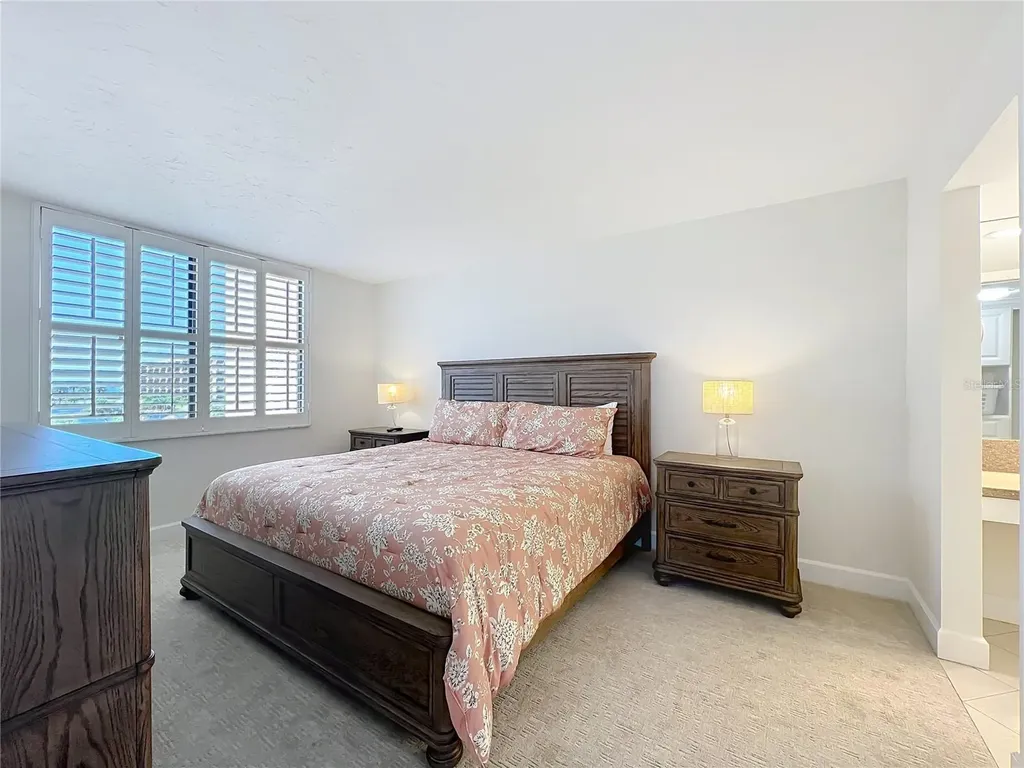 5770 Midnight Pass Road Sarasota FL 34242