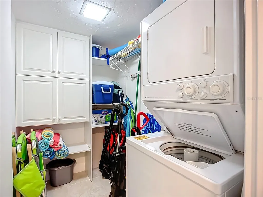 5770 Midnight Pass Road Sarasota FL 34242