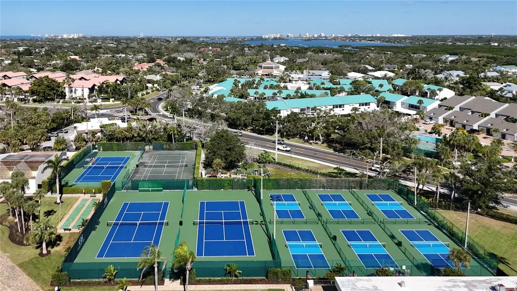 5770 Midnight Pass Road Sarasota FL 34242