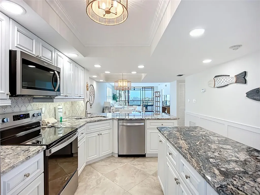 5770 Midnight Pass Road Sarasota FL 34242