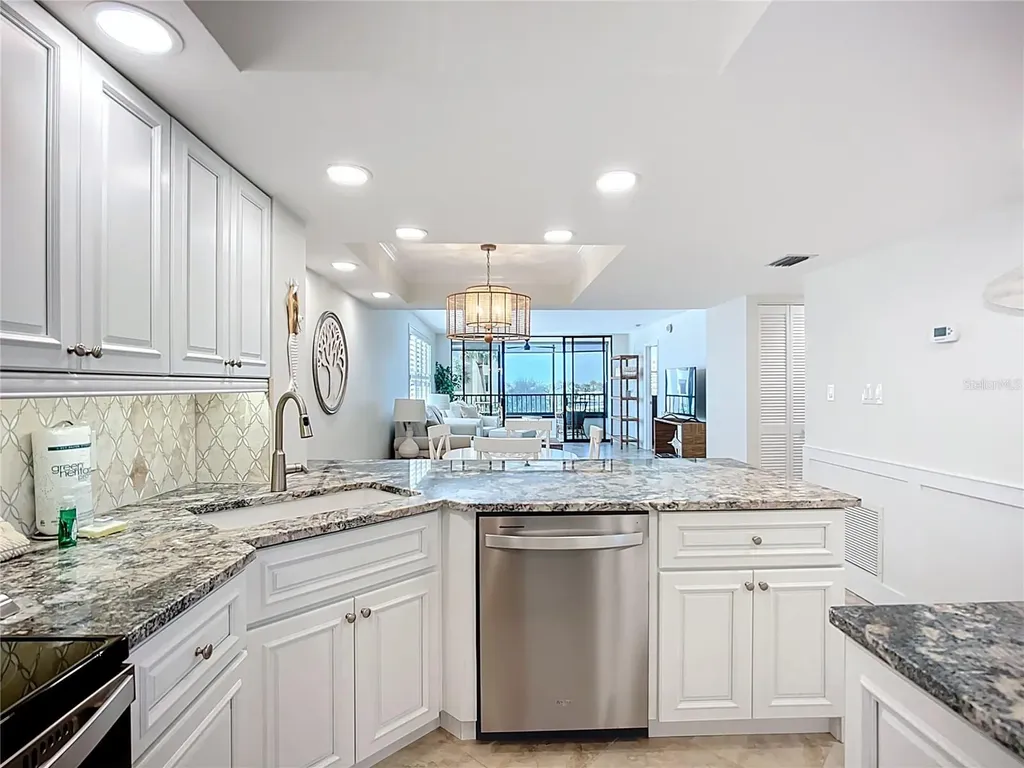 5770 Midnight Pass Road Sarasota FL 34242