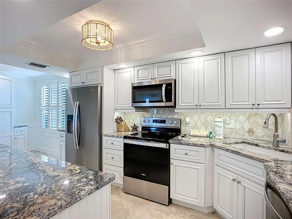 5770 Midnight Pass Road Sarasota FL 34242