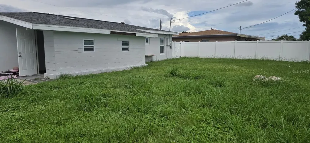 480 Sharon Circle Port Charlotte FL 33952