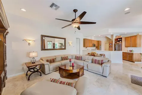 7714 Aralia Way Seminole FL 33777