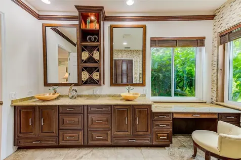 7714 Aralia Way Seminole FL 33777