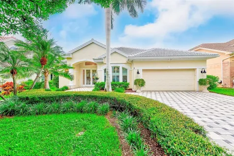 7714 Aralia Way Seminole FL 33777
