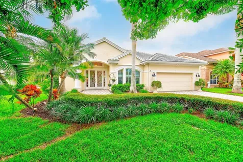 7714 Aralia Way Seminole FL 33777