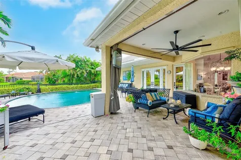 7714 Aralia Way Seminole FL 33777