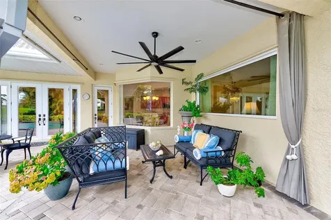 7714 Aralia Way Seminole FL 33777