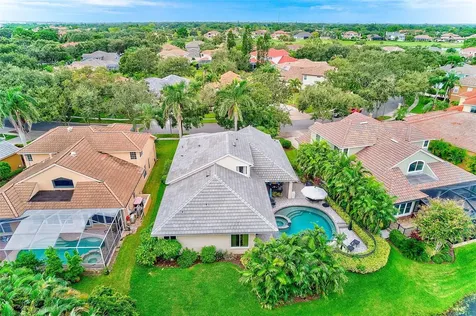 7714 Aralia Way Seminole FL 33777