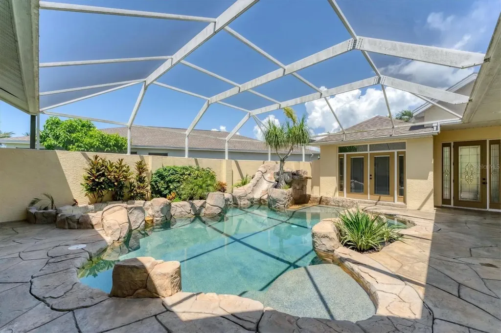 518 Eden Drive Englewood FL 34223