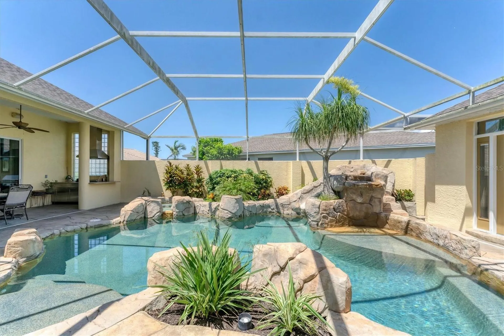 518 Eden Drive Englewood FL 34223
