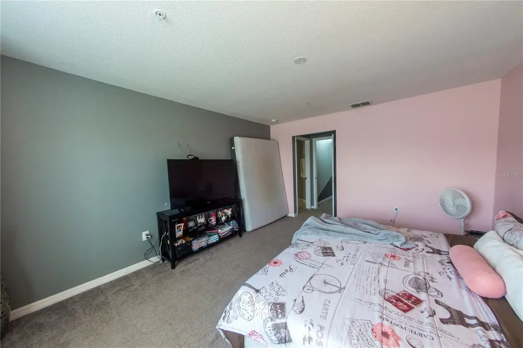 2459 Seven Oaks Drive St Cloud FL 34772