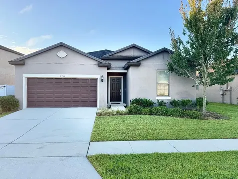 8738 Hinsdale Heights Drive Polk City FL 33868
