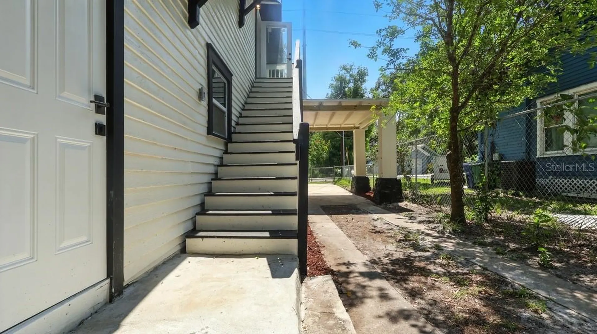 7806 N Van Dyke Place Tampa FL 33604