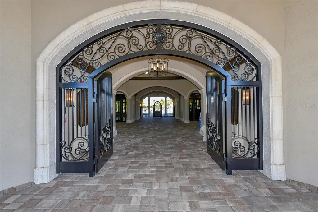 16804 Vardon Terrace Bradenton FL 34211