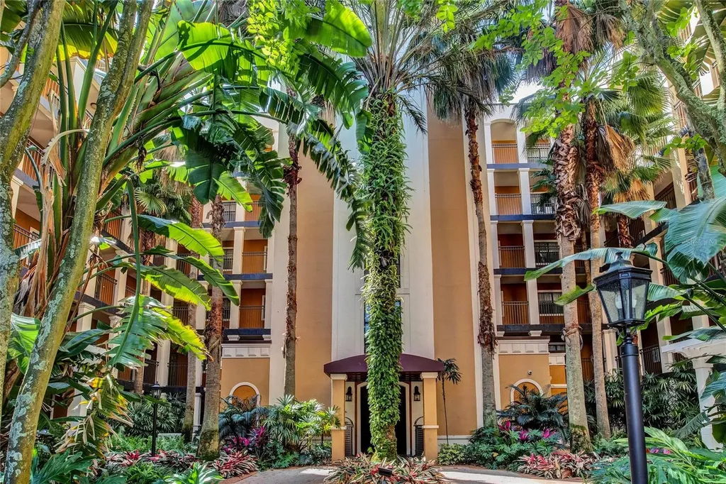 12556 Floridays Resort Drive Orlando FL 32821