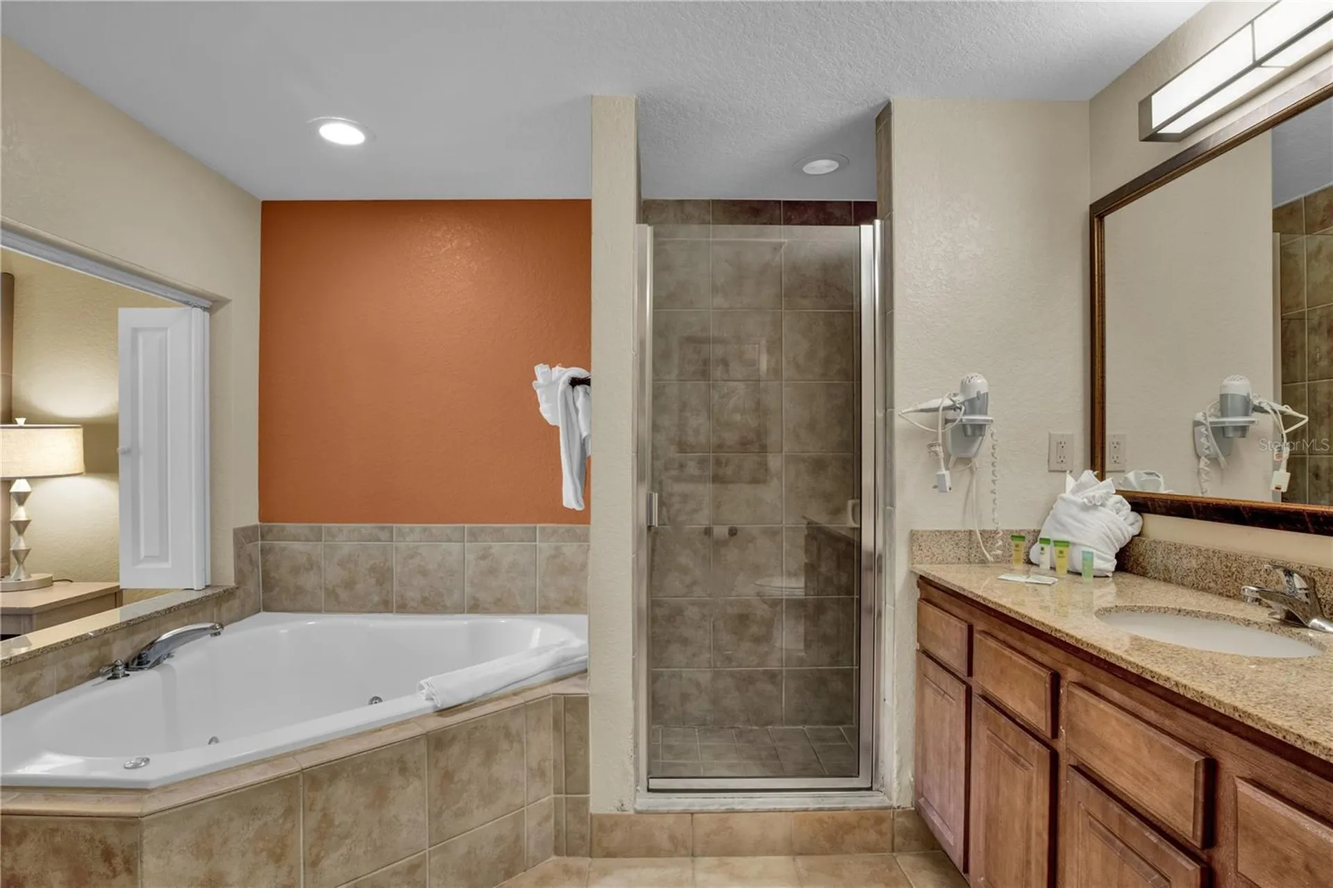 12556 Floridays Resort Drive Orlando FL 32821