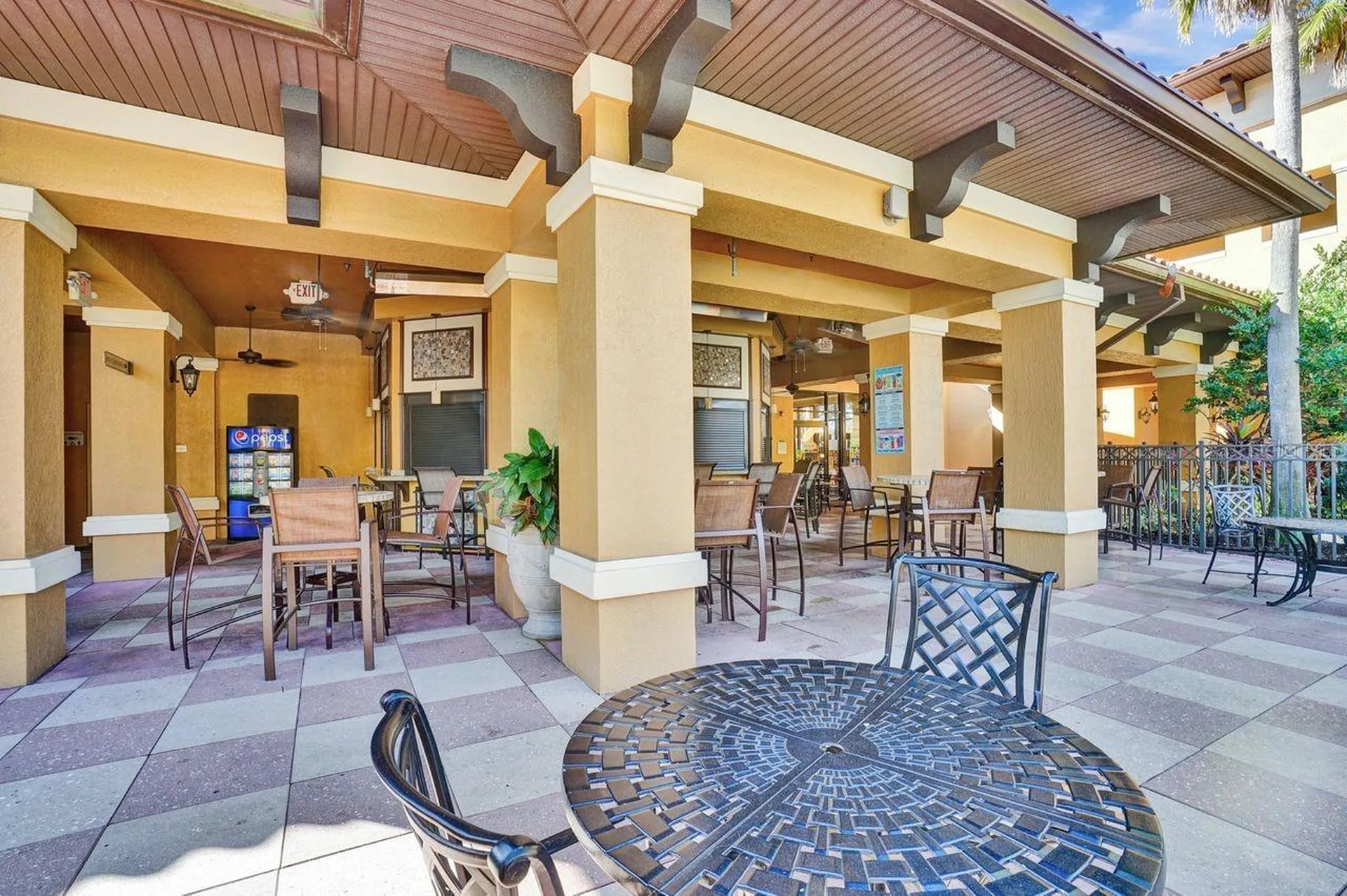 12556 Floridays Resort Drive Orlando FL 32821