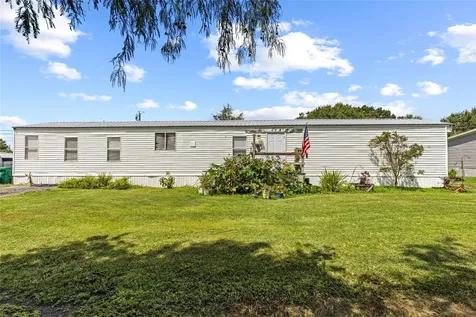 6585 NE 7th Street Okeechobee FL 34974