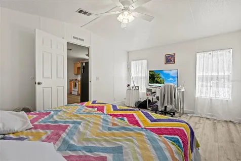 6585 NE 7th Street Okeechobee FL 34974
