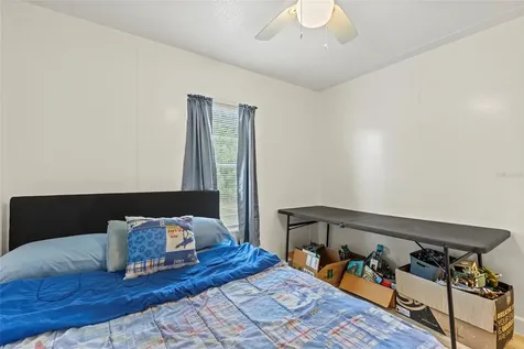6585 NE 7th Street Okeechobee FL 34974