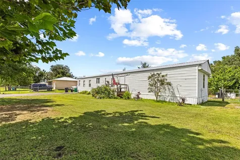 6585 NE 7th Street Okeechobee FL 34974