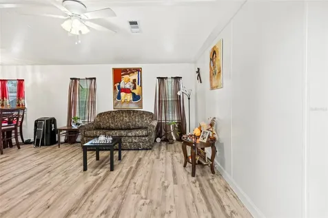 6585 NE 7th Street Okeechobee FL 34974