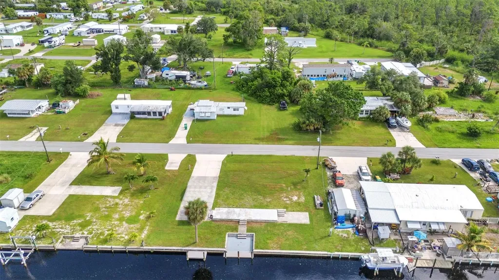 4177 Hollis Avenue Port Charlotte FL 33953