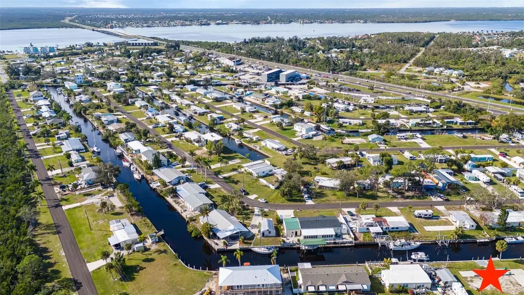 4177 Hollis Avenue Port Charlotte FL 33953