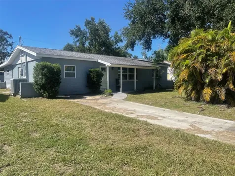 5224 52nd Avenue N St Petersburg FL 33709