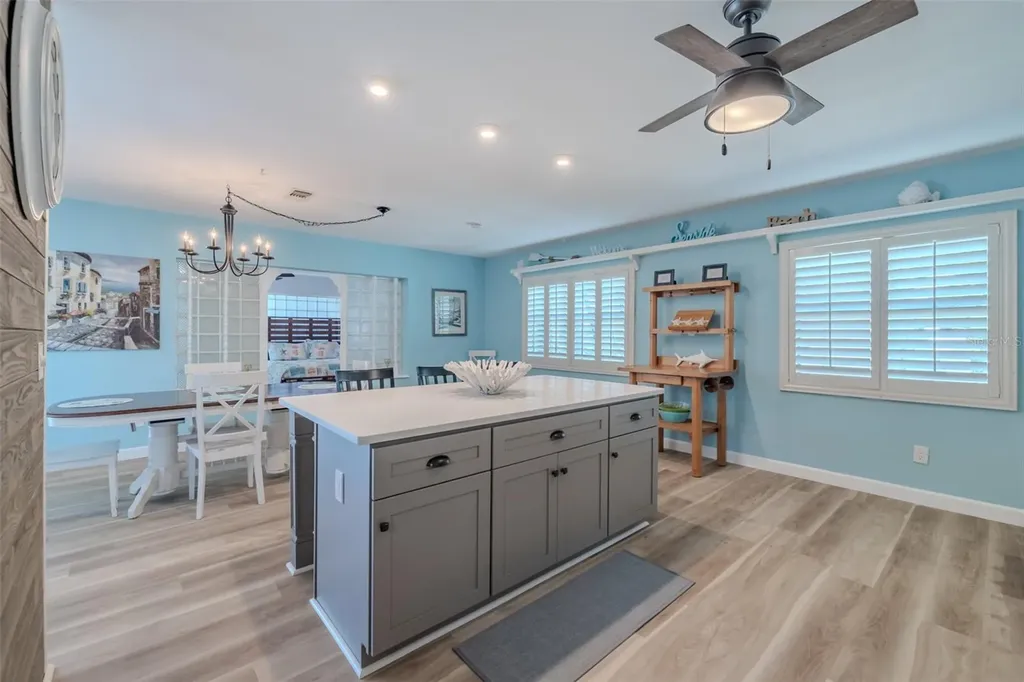 820 Blue Heron Boulevard Ruskin FL 33570